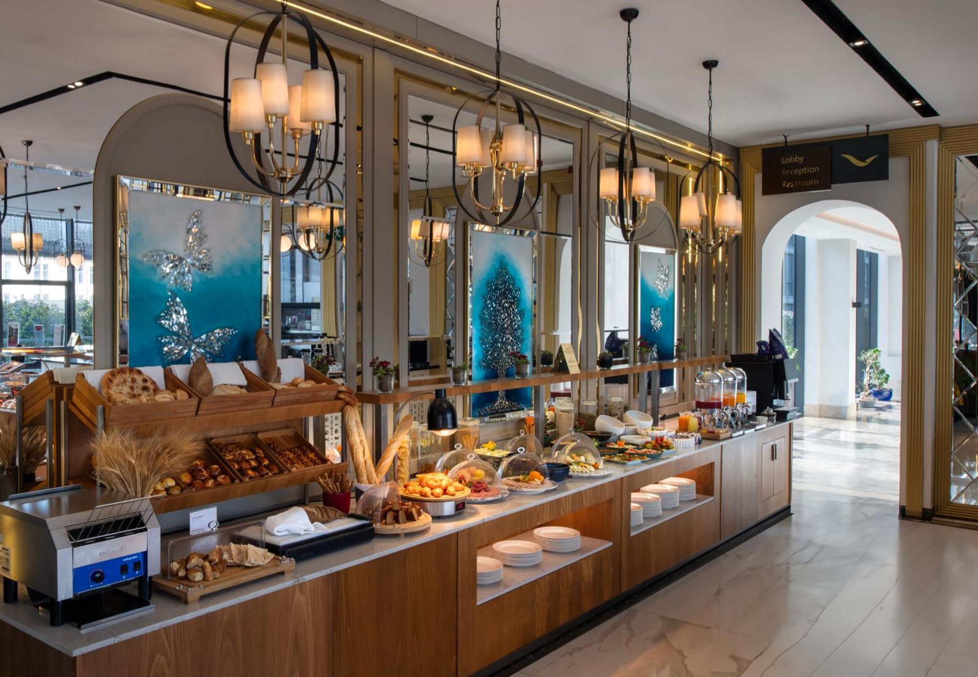 Готель Movenpick Living Istanbul West Екстер'єр фото