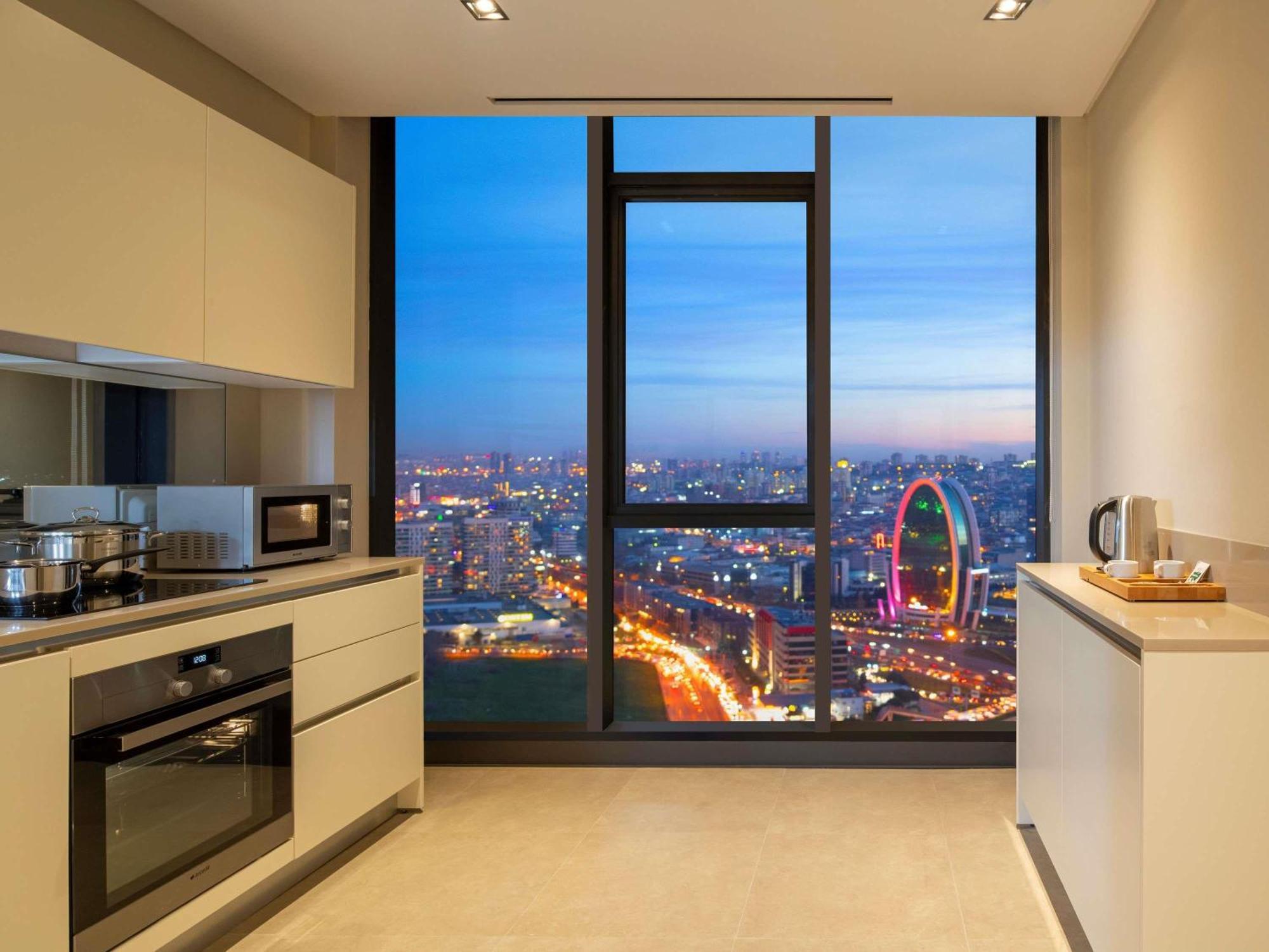 Готель Movenpick Living Istanbul West Екстер'єр фото