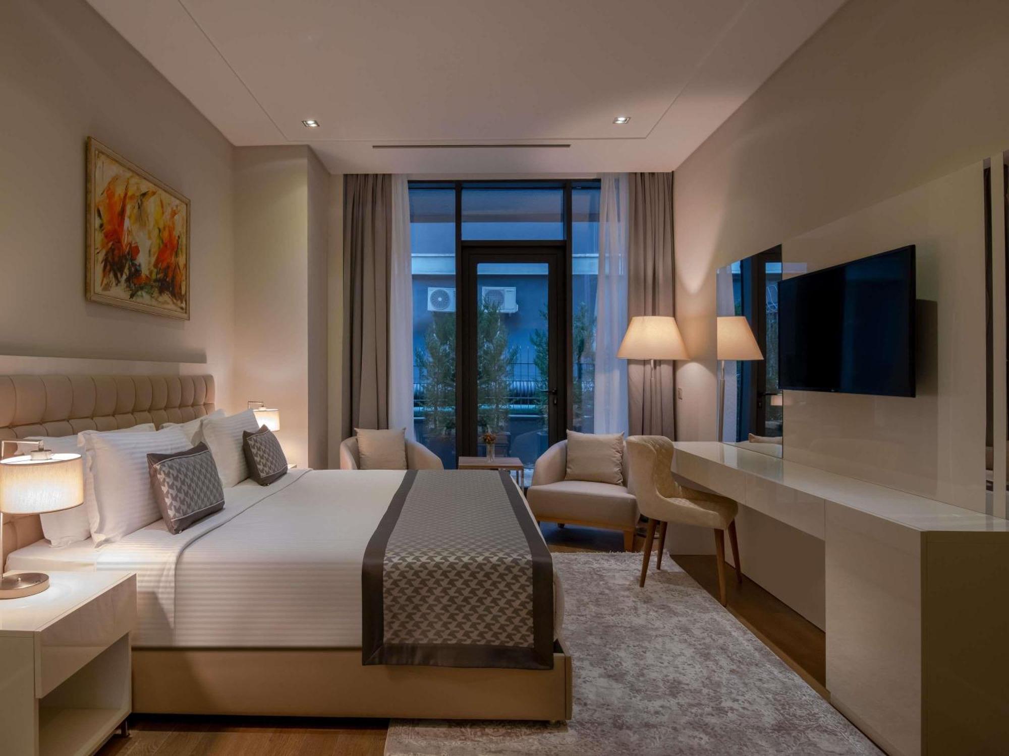 Готель Movenpick Living Istanbul West Екстер'єр фото