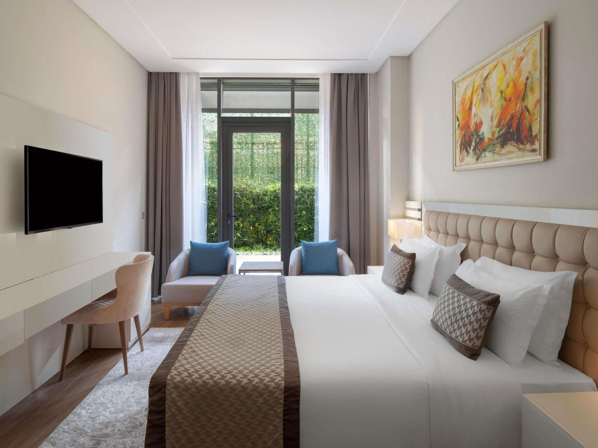 Готель Movenpick Living Istanbul West Екстер'єр фото