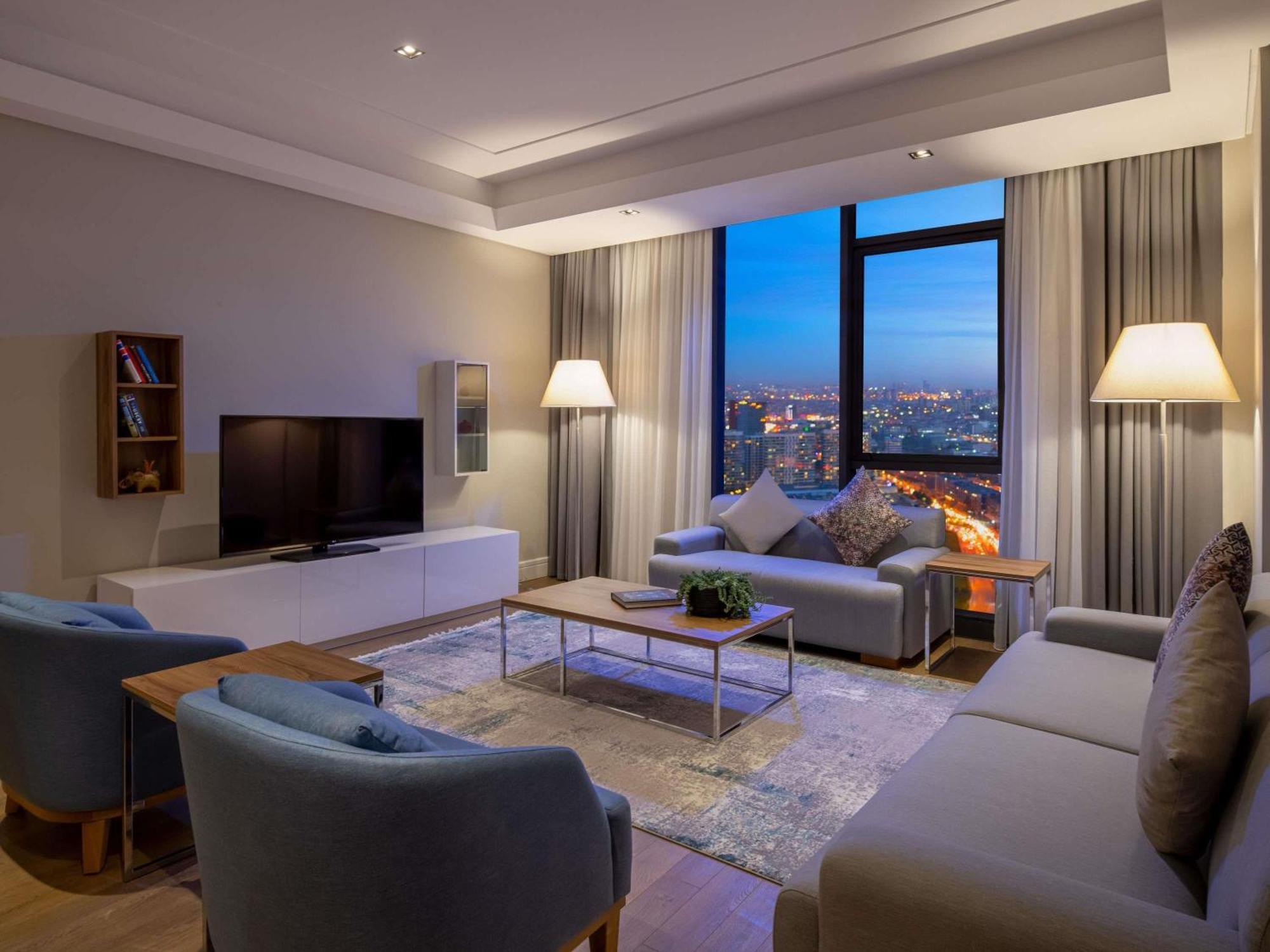 Готель Movenpick Living Istanbul West Екстер'єр фото